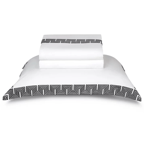 Jogo Capa de Edredom Queen 300 Fios Estampado The Skyline By The Bed Preto e Branco Jogo Capa de Edredom Queen 300 Fios Estampado The Skyline By The Bed Preto e Branco