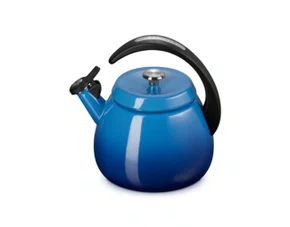 Chaleira com Apito Clochê Le Creuset Azure 2,1 Litros