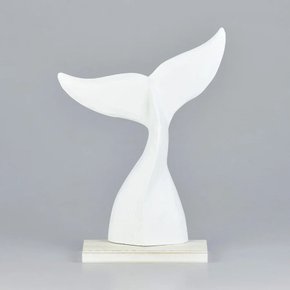 Enfeite Cauda de Baleia The Home Decorações Branca