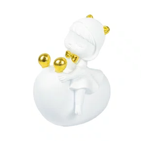 Escultura em Resina Criança Sentada Lucatti Branco e Dourado