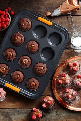 Forma para 12 Cupcakes Le Creuset