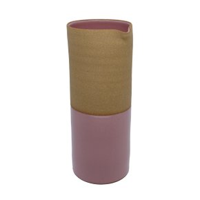 Jarra em Cerâmica Grande Luli Ateliê Rosa 8,5 x 22 cm Jarra em Cerâmica Grande Luli Ateliê Rosa 8,5 x 22 cm