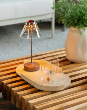 Luminária Recarregável Swap Pro com Cupula de Vidro Zafferano Itália Bronze