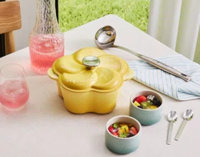 Panela Floral Tradition Le Creuset Camomille 20 cm