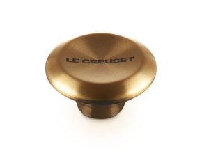 Pegador Redondo Signature Dourado Le Creuset 37mm