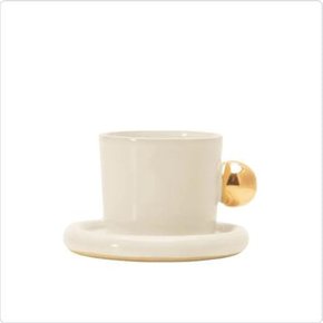 Xícara Com Pires Lina Com Ouro Nude Marô Antunes