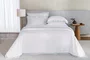 Almofada Valverde 300 Fios Trussardi Branco e Azul 35cm x 70cm