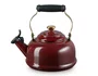 Chaleira com Apito Tradicional Pegador Dourado Le Creuset Rhone 1,6 Litros