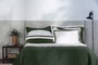 Jogo Cama Queen Vercelli 300 Fios Trussardi Branco e Fogli 240cm x 280cm