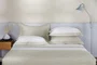 Jogo de Cama Queen Fiesole 200 Fios Trussardi Branco e Grigio 240cm x 260cm