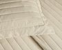 Jogo De Colcha Queen Monteleoni 200 Fios Trussardi Crema 2,40 x 2,60 m