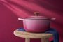 Panela Redonda Signature Le Creuset Berry 18 cm