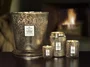 Vela Pedestal 3 Pavios Gilt Pomander e Hinoki Voluspa 80 Horas