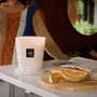 Vela Pote De Vidro 5 Pavios Tahitian Coconut Vanilla Voluspa 250 Horas